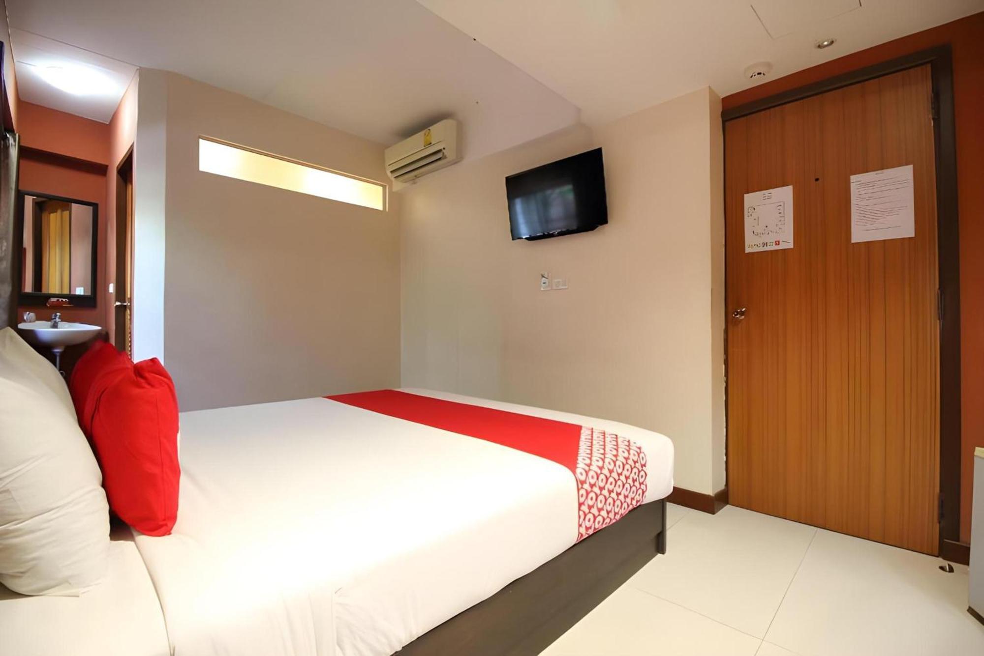 Pannee Lodge Khaosan - Sha Plus Бангкок Экстерьер фото