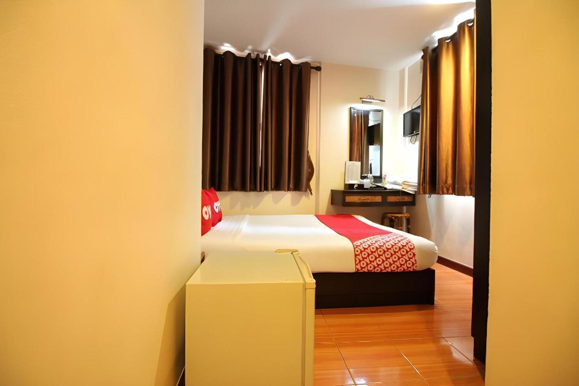 Pannee Lodge Khaosan - Sha Plus Бангкок Экстерьер фото