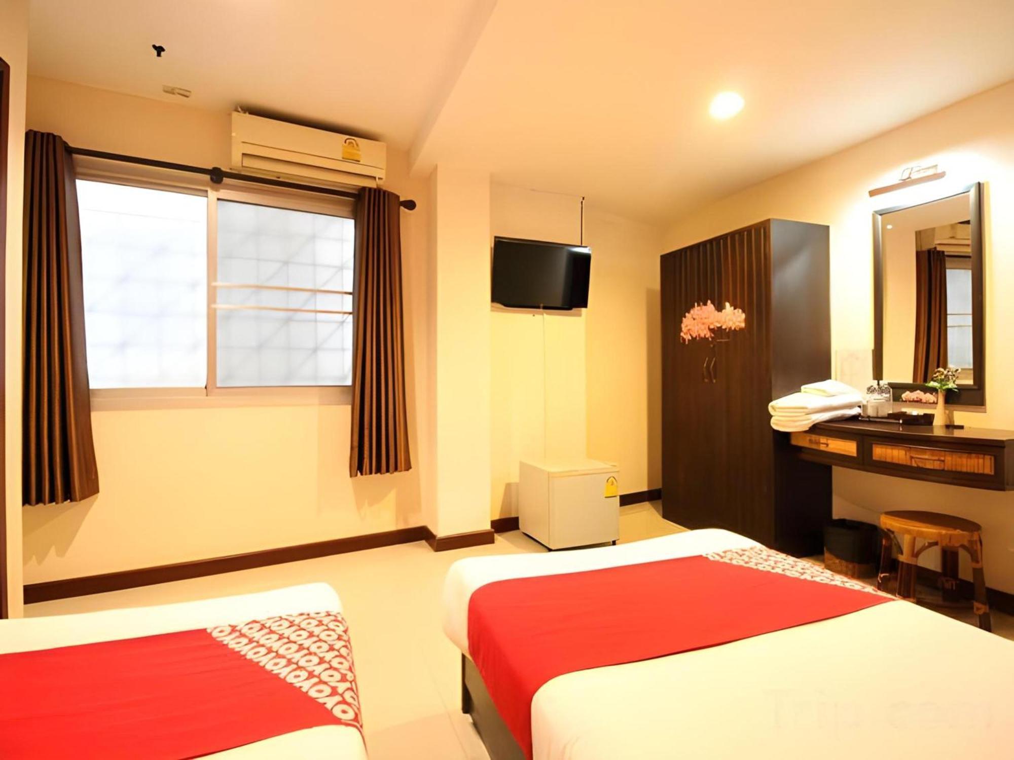 Pannee Lodge Khaosan - Sha Plus Бангкок Экстерьер фото